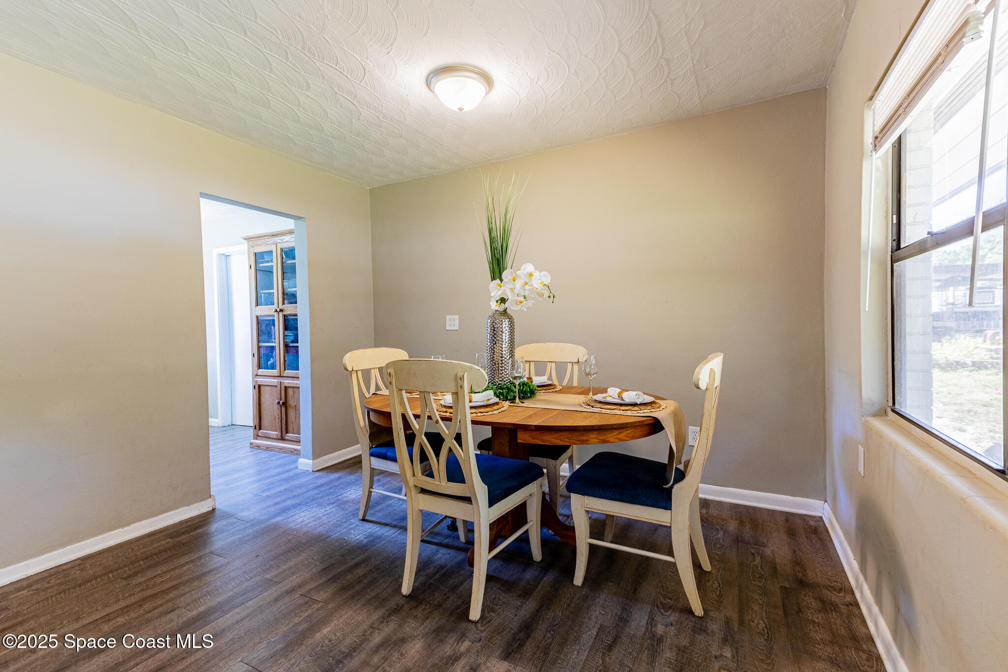 196 Gray Road Melbourne, FL 32904 - Photo 8 of 23 Great Room