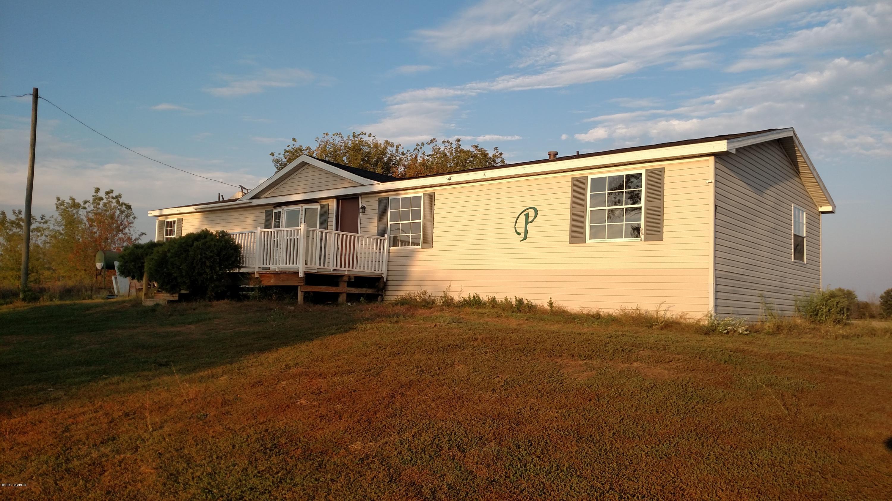 4774 Stedman Road Ionia, MI 48846 - Photo 2 of 35 IMG_20170926_184257188