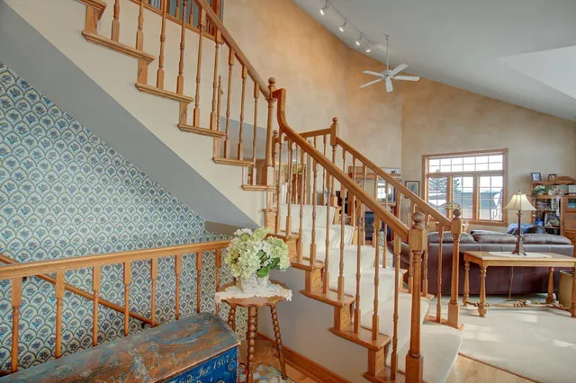 $895,000 | 19319 380th Street, Erhard, MN 56534