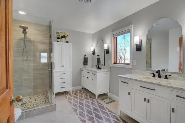 $895,000 | 19319 380th Street, Erhard, MN 56534