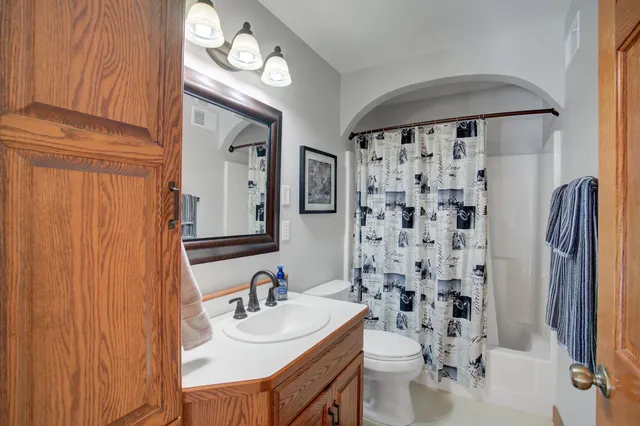 $895,000 | 19319 380th Street, Erhard, MN 56534