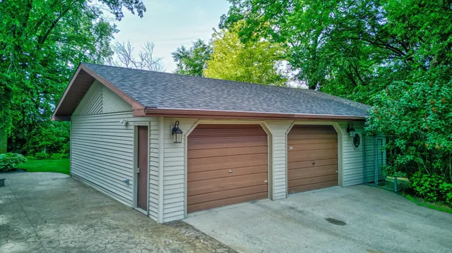 $895,000 | 19319 380th Street, Erhard, MN 56534