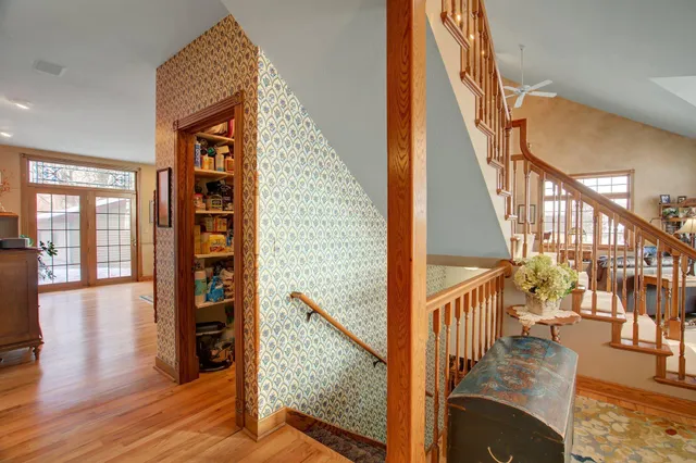 $895,000 | 19319 380th Street, Erhard, MN 56534