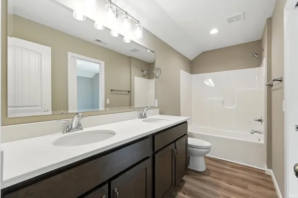 $398,900 | 5098 Sickle Cove, Fort Wayne, IN 46818