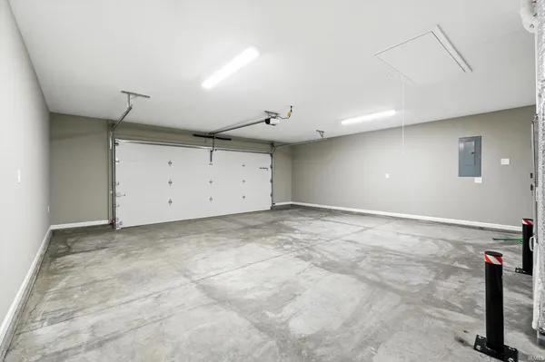 $398,900 | 5098 Sickle Cove, Fort Wayne, IN 46818