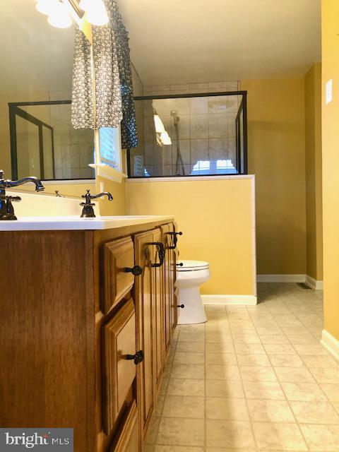 6120 Marineview Road King George, VA 22485 - Photo 24 of 52 Master Bath