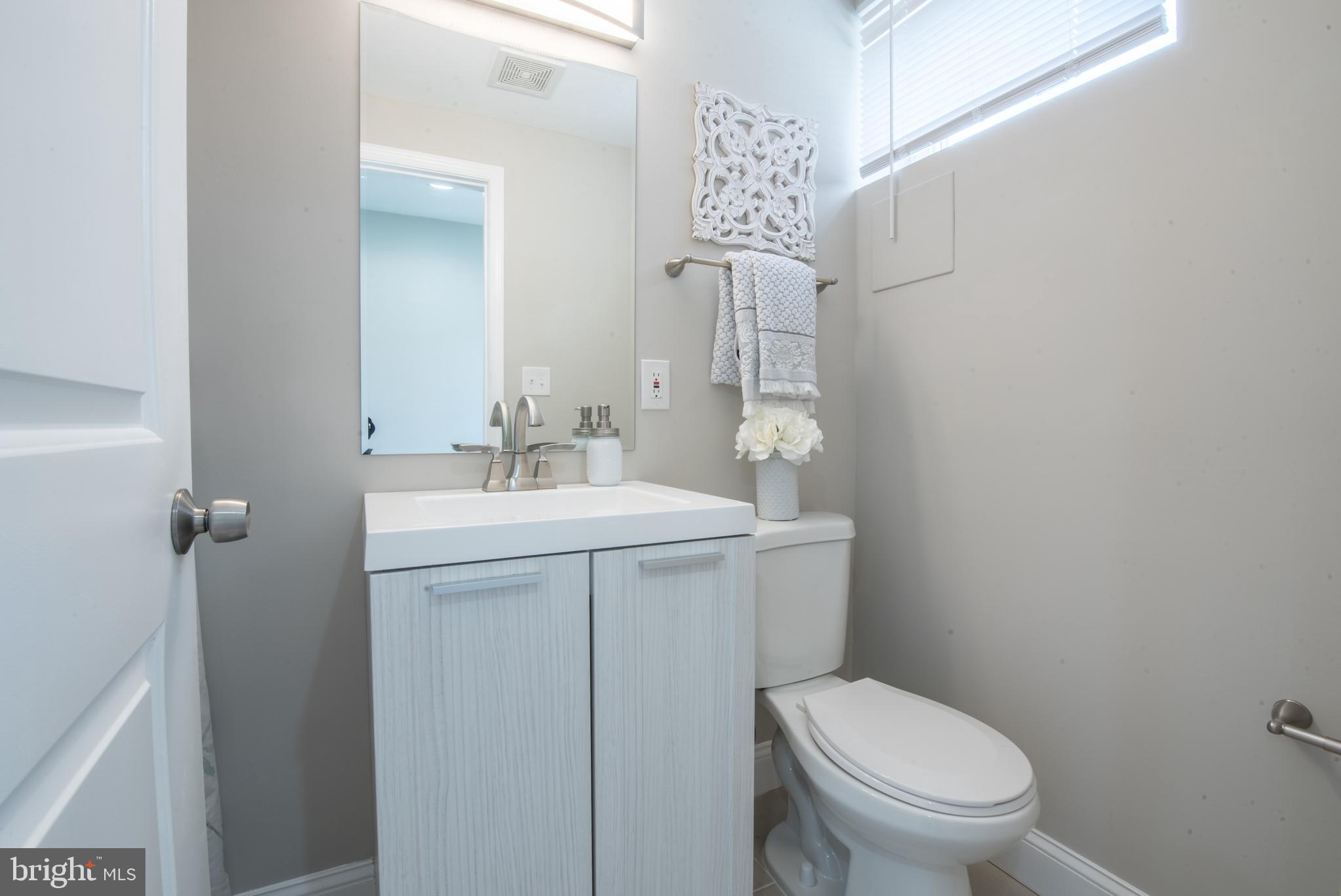 8149 Gray Haven Road Baltimore, MD 21222 - Photo 24 of 35 Bathroom