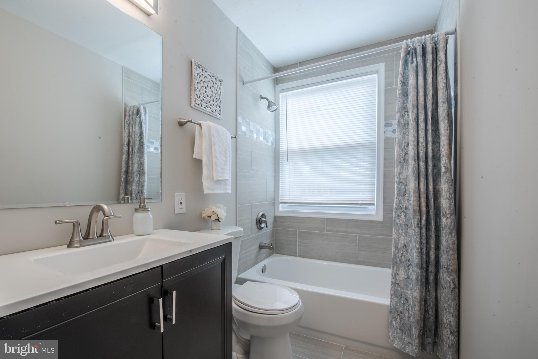 8149 Gray Haven Road Baltimore, MD 21222 - Photo 26 of 35 Bathroom