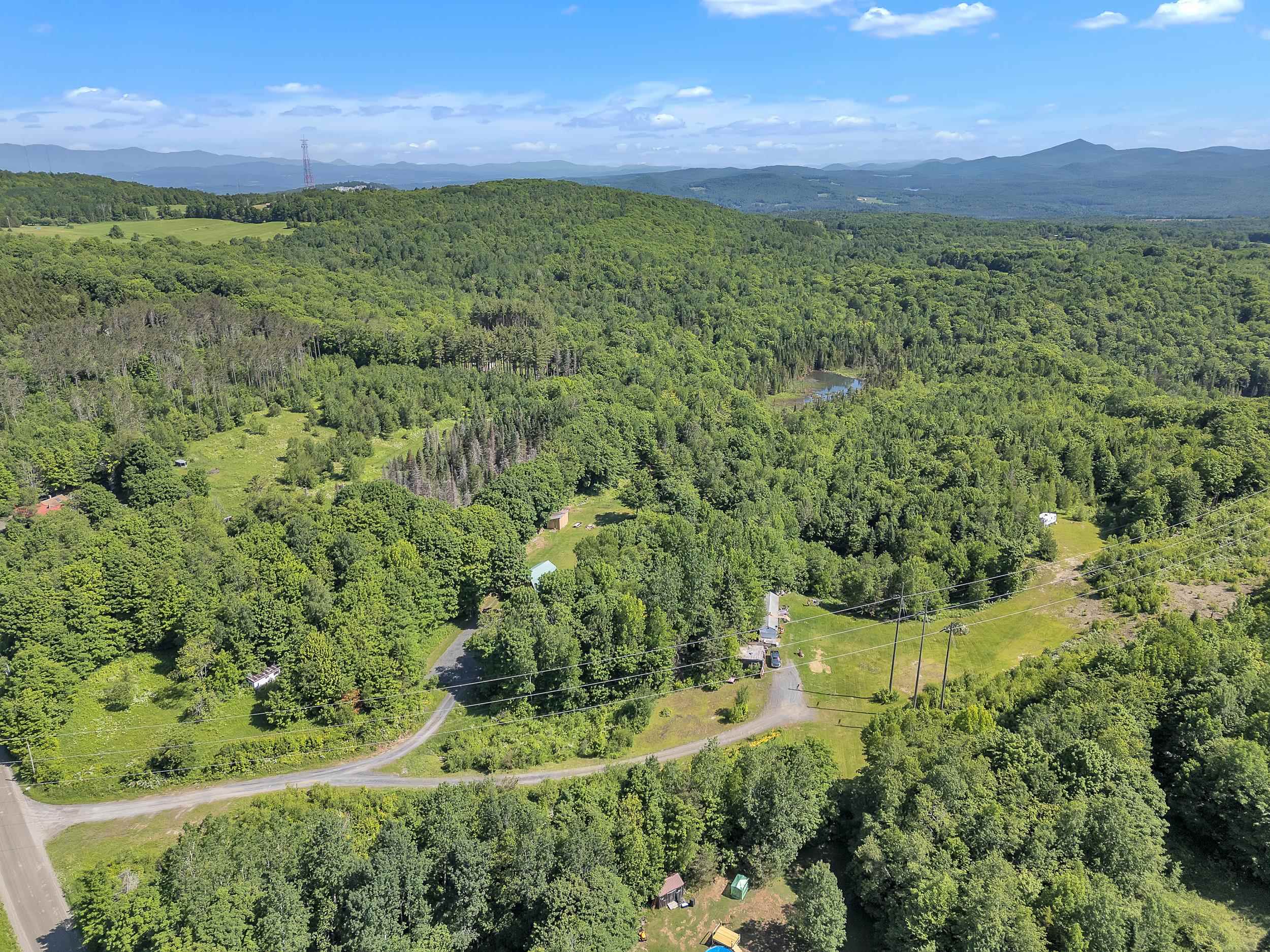 461 Sugar House Road Williamstown, VT 05679 - Photo 2 of 14