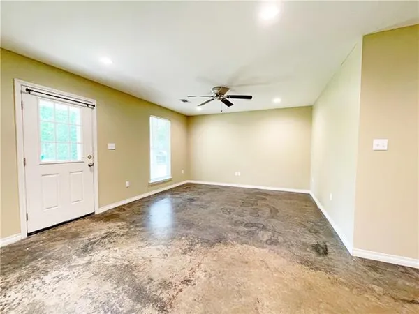 $1,500 | 72194 Formosa Drive, Covington, LA 70433
