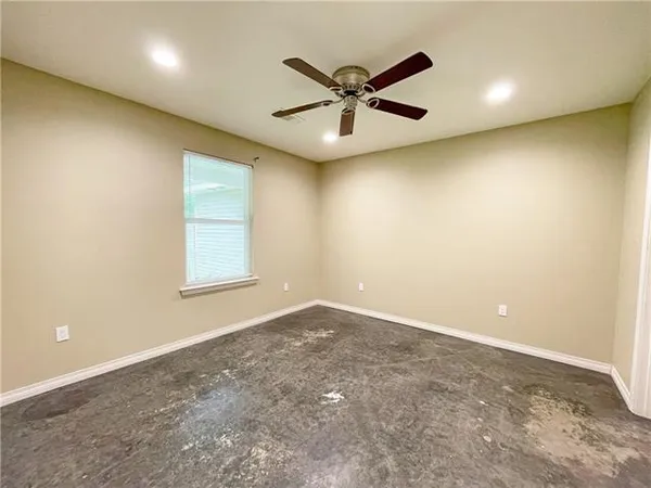 $1,500 | 72194 Formosa Drive, Covington, LA 70433