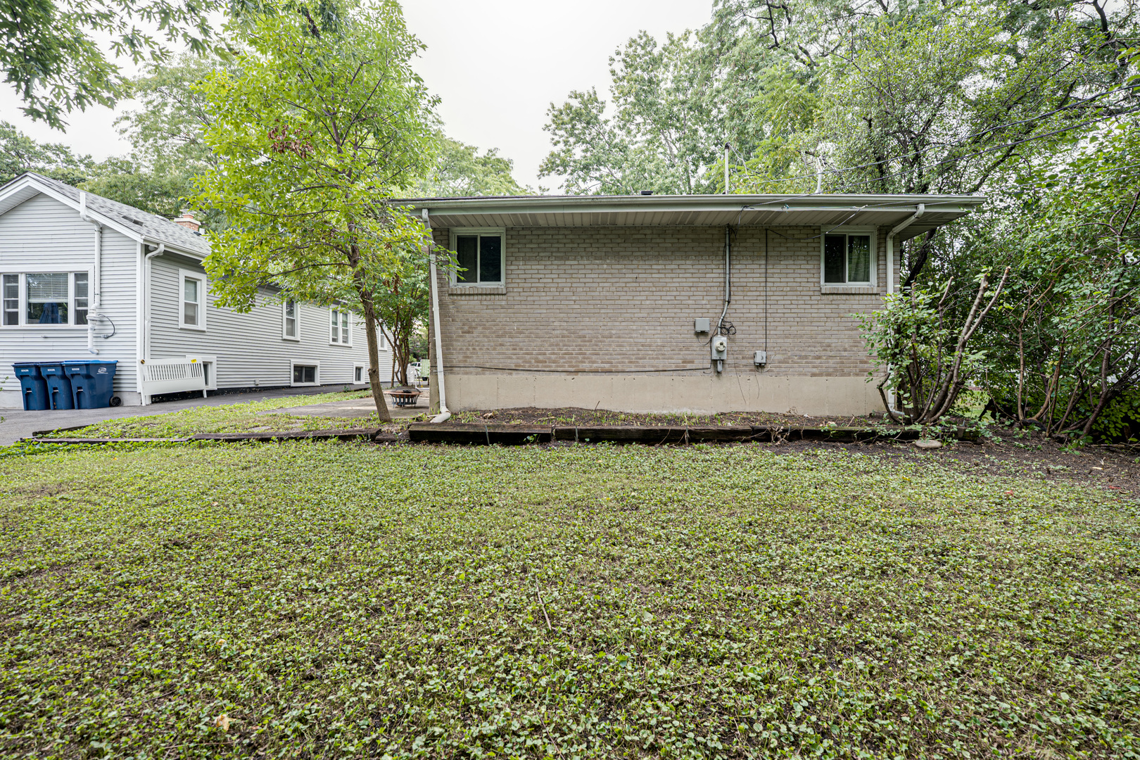 1127 Santa Rosa Avenue Wheaton, IL 60187 - Photo 28 of 31 Gallery Image 28