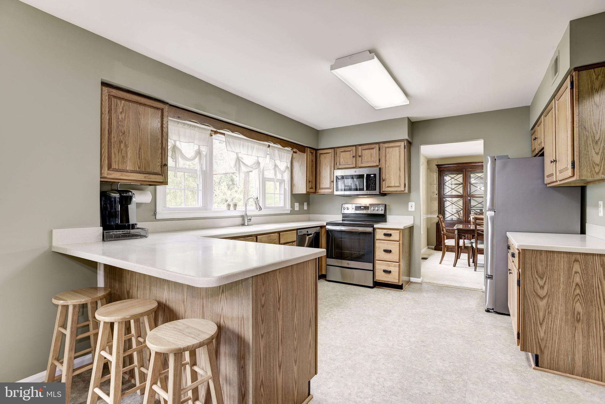 132 Environs Road Sterling, VA 20165 - Photo 12 of 44 Gallery Image 12