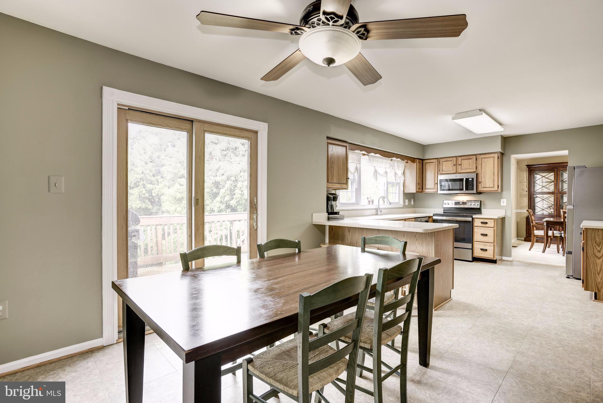 132 Environs Road Sterling, VA 20165 - Photo 15 of 44 Gallery Image 15
