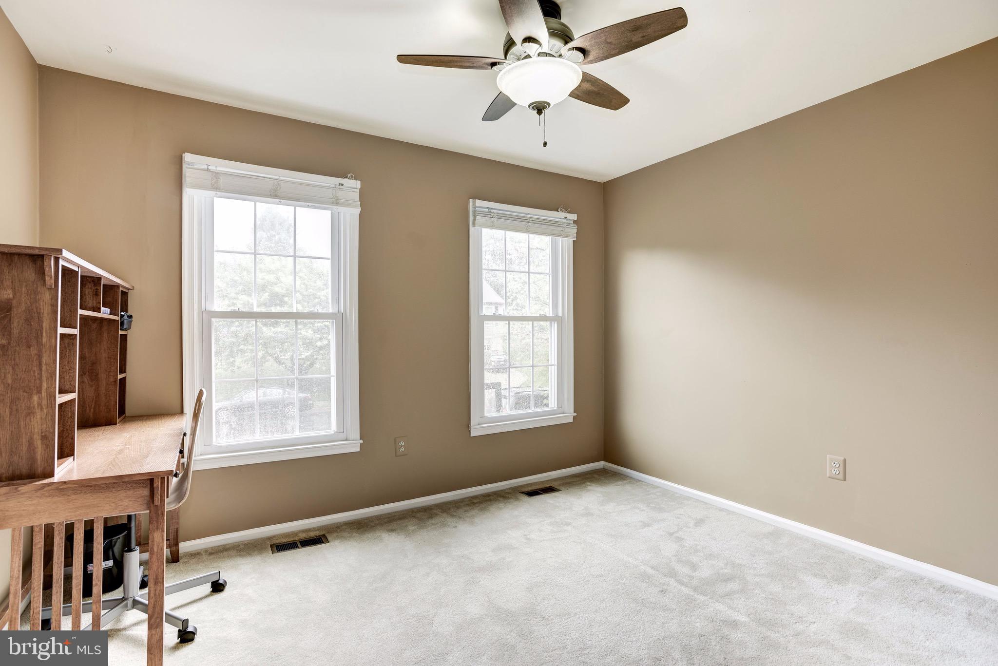 132 Environs Road Sterling, VA 20165 - Photo 24 of 44 Gallery Image 24
