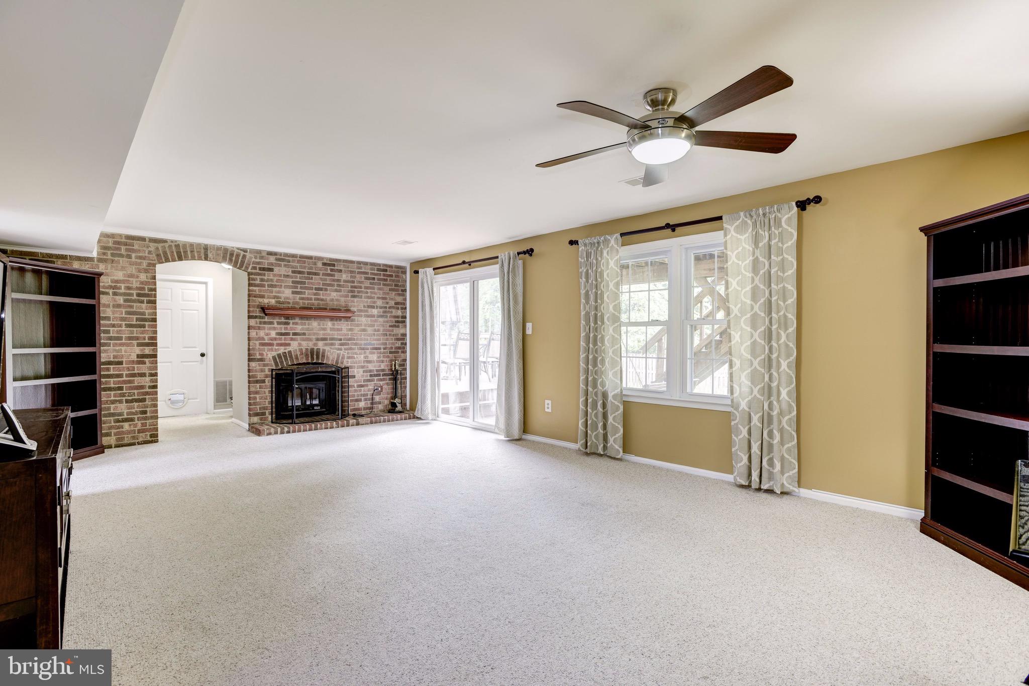 132 Environs Road Sterling, VA 20165 - Photo 28 of 44 Gallery Image 28