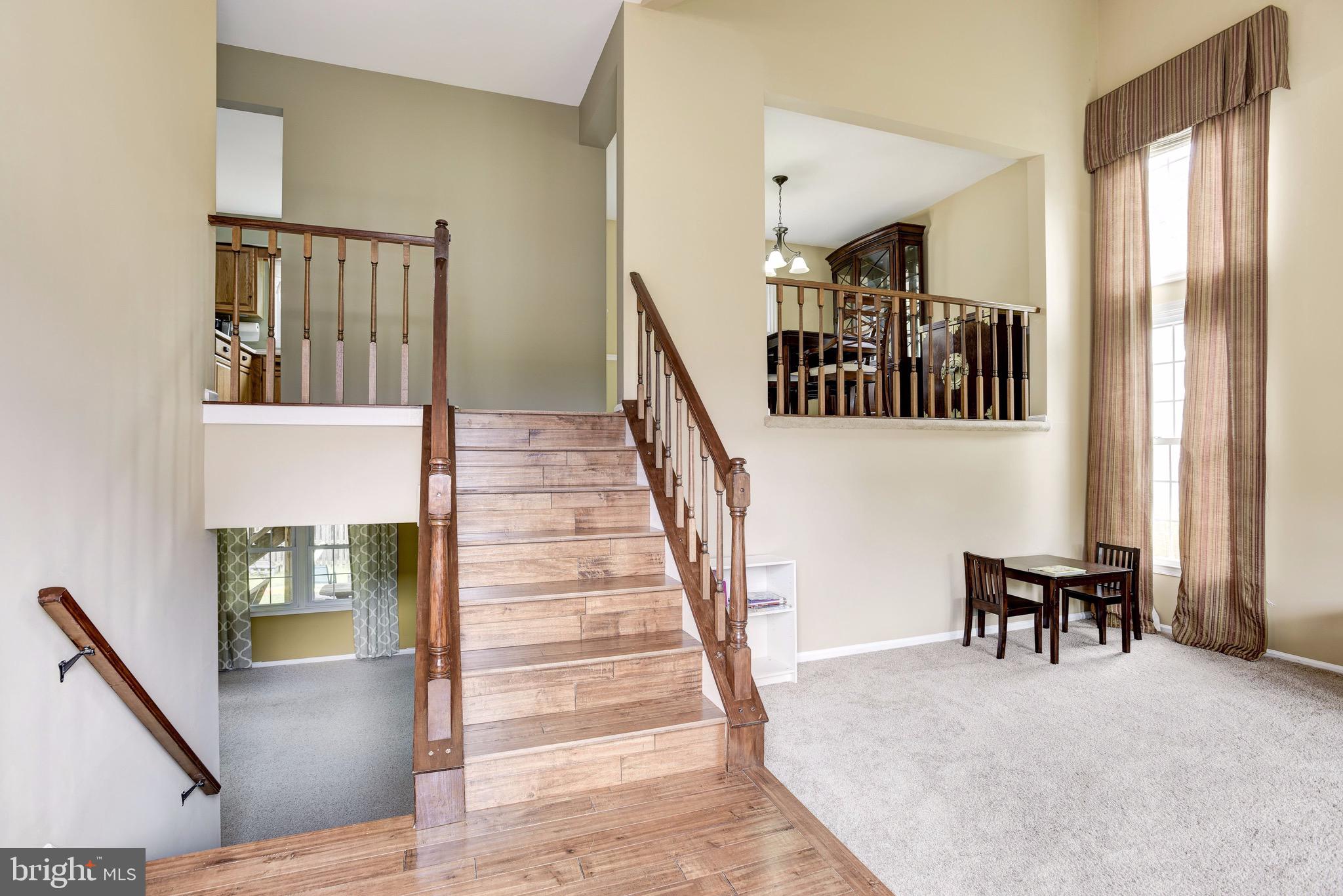 132 Environs Road Sterling, VA 20165 - Photo 5 of 44 Gallery Image 5