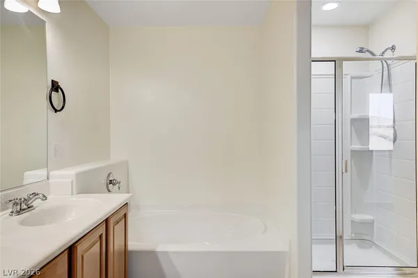 $1,998 | 4229 West Galapagos Avenue, North Las Vegas, NV 89084