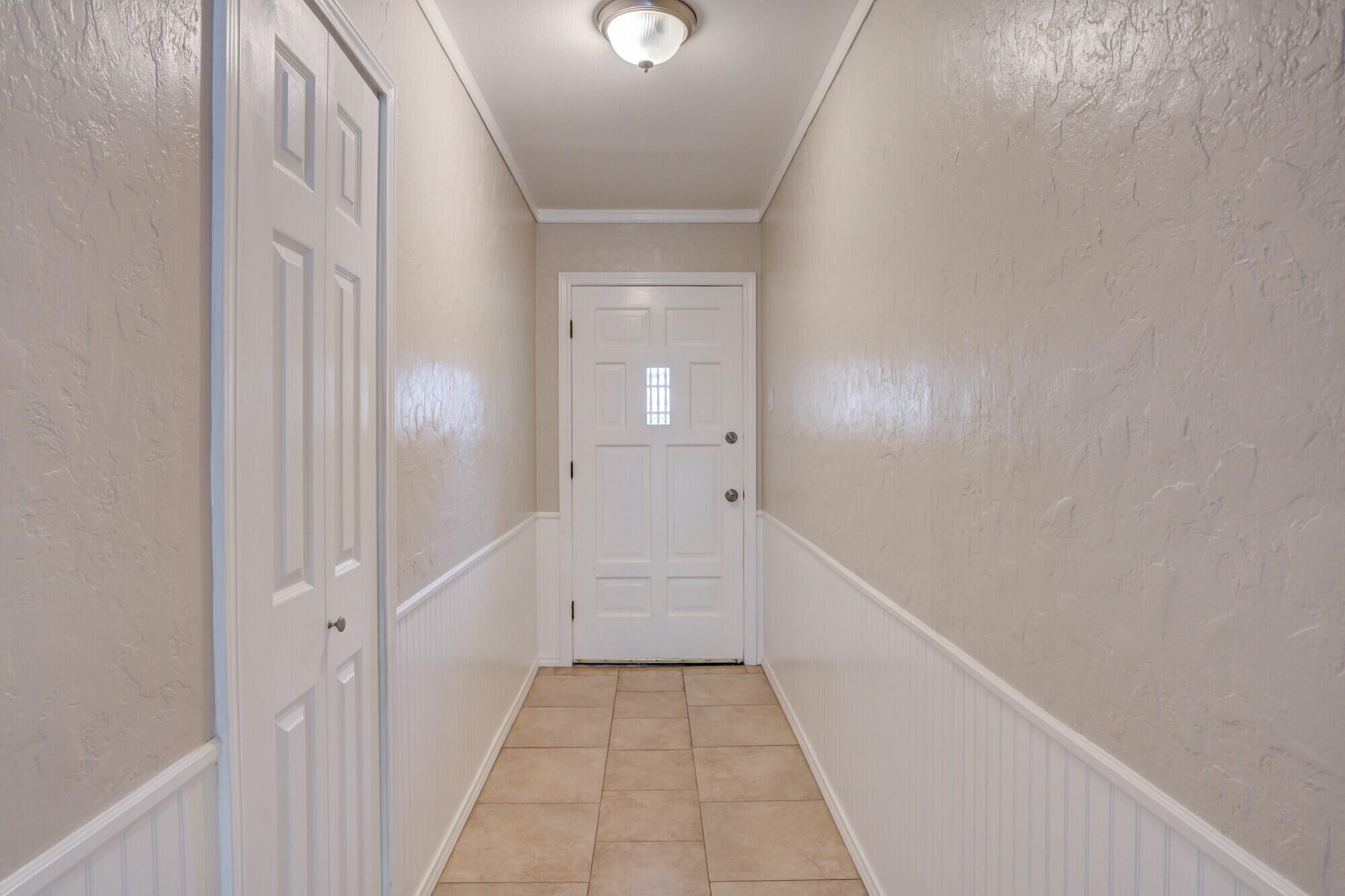 2621 76th Street Lubbock, TX 79423 - Photo 3 of 31 DSC07591_2_3_4_5