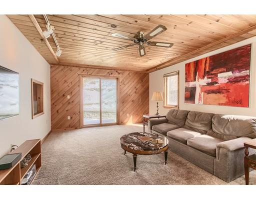 362 Townsend Harbor Road Lunenburg, MA 01462 - Photo 12 of 27 Gallery Image 12