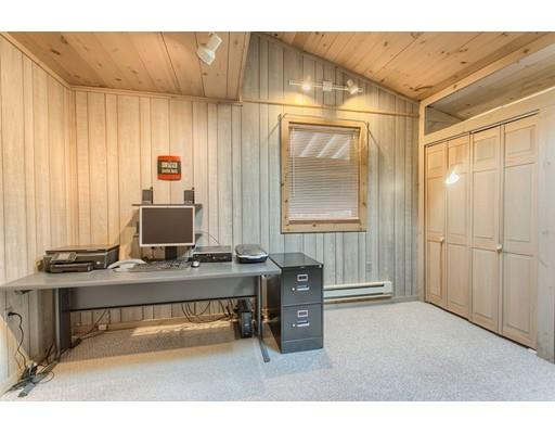 362 Townsend Harbor Road Lunenburg, MA 01462 - Photo 15 of 27 Gallery Image 15
