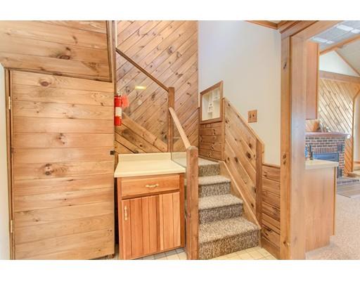 362 Townsend Harbor Road Lunenburg, MA 01462 - Photo 17 of 27 Gallery Image 17