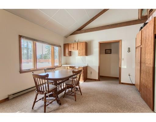 362 Townsend Harbor Road Lunenburg, MA 01462 - Photo 8 of 27 Gallery Image 8