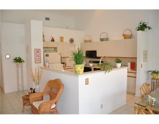 5770 Coach House Circle, Unit G Boca Raton, FL 33486 - Photo 8 of 19 Additional Photo