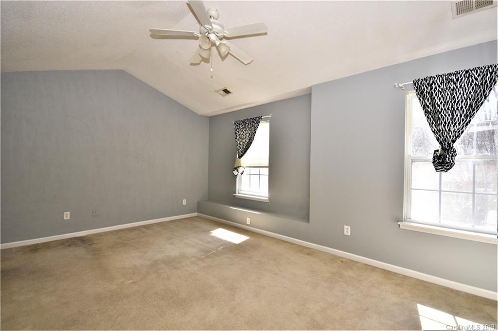 16733 Timber Crossing Road Charlotte, NC 28213 - Photo 24 of 27
