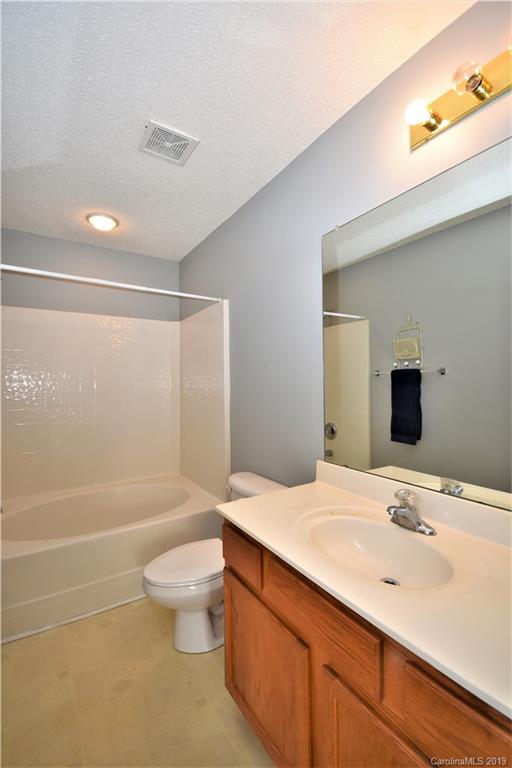 16733 Timber Crossing Road Charlotte, NC 28213 - Photo 25 of 27
