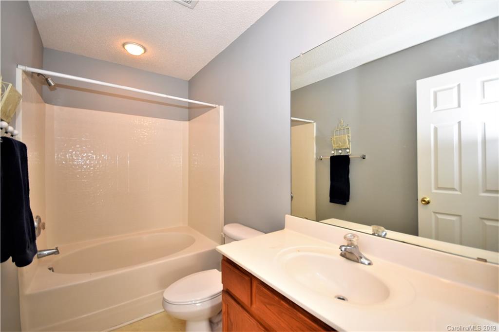16733 Timber Crossing Road Charlotte, NC 28213 - Photo 26 of 27
