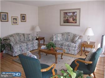 71 Richter Road Tabernacle, NJ 08088 - Photo 3 of 12 Living Room