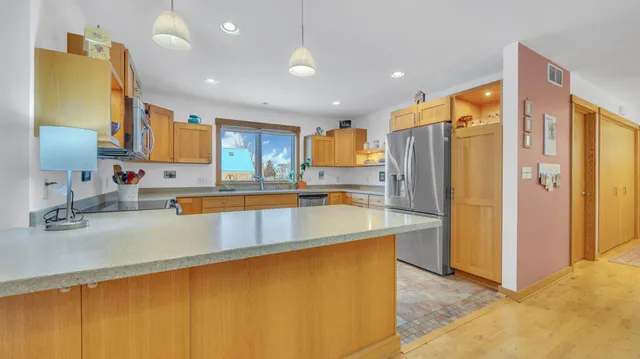 $375,000 | 1022 Wisconsin Avenue, Sheboygan, WI 53081