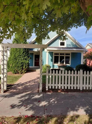 $375,000 | 1022 Wisconsin Avenue, Sheboygan, WI 53081