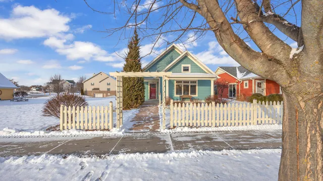 $375,000 | 1022 Wisconsin Avenue, Sheboygan, WI 53081