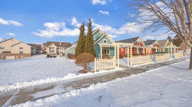 $375,000 | 1022 Wisconsin Avenue, Sheboygan, WI 53081