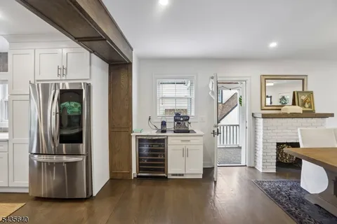 $1,495,000 | 21 Evergreen Place, Maplewood, NJ 07040