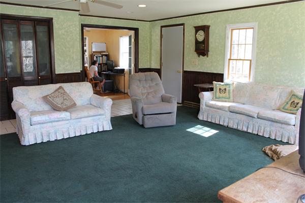 5 Anthony Road Franklin, MA 02038 - Photo 3 of 12 Gallery Image 3