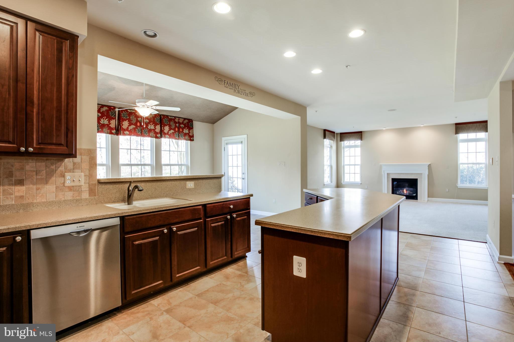 6647 Hawkins Gate Road La Plata, MD 20646 - Photo 10 of 30 Kitchen