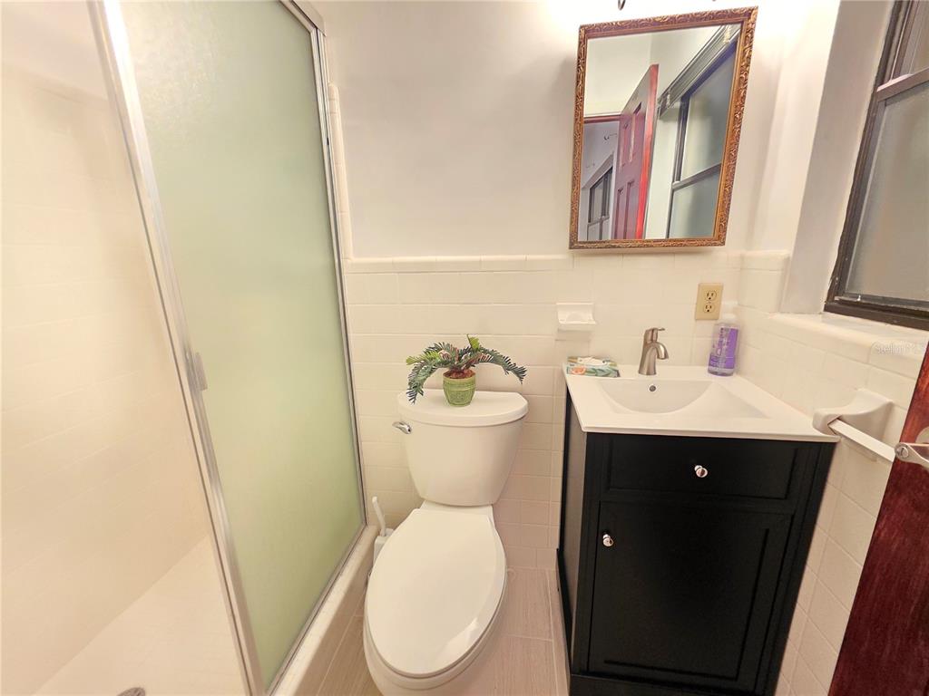 164 Pinewood Avenue Clearwater, FL 33765 - Photo 40 of 54