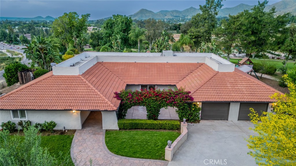 5300 Vía San Jacinto Riverside, CA 92506 - Photo 53 of 59 an aerial view of a house with a yard potted plants