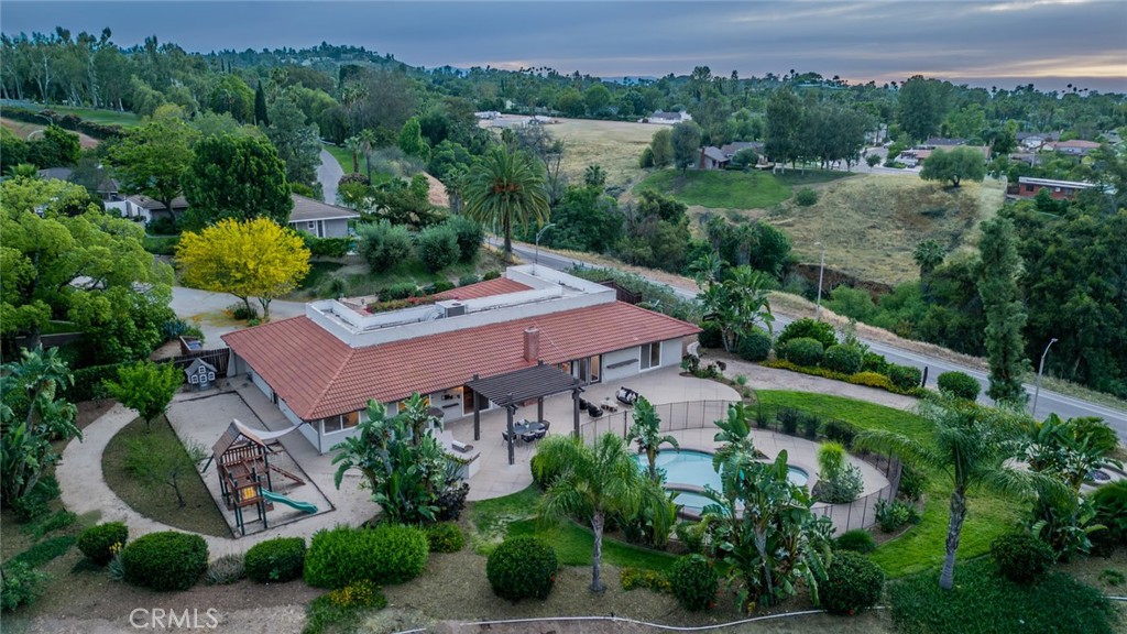 5300 Vía San Jacinto Riverside, CA 92506 - Photo 57 of 59 an aerial view of a house with a garden