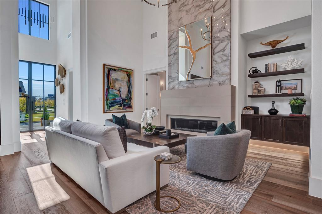 3972 Grayson Lane Frisco, TX 75033 - Photo 10 of 40