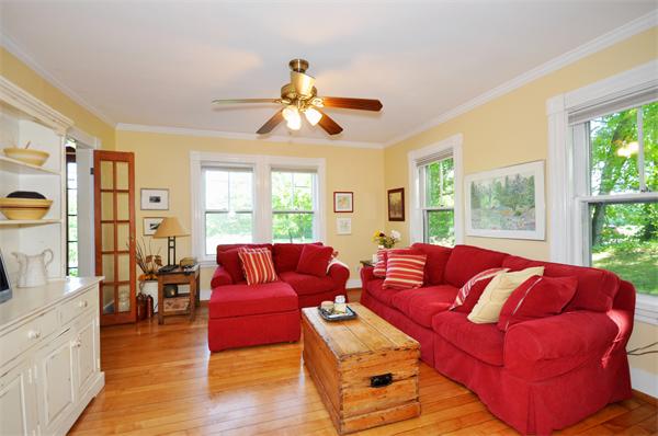 23 Wattaquadock Hill Road Bolton, MA 01740 - Photo 5 of 24 Gallery Image 5