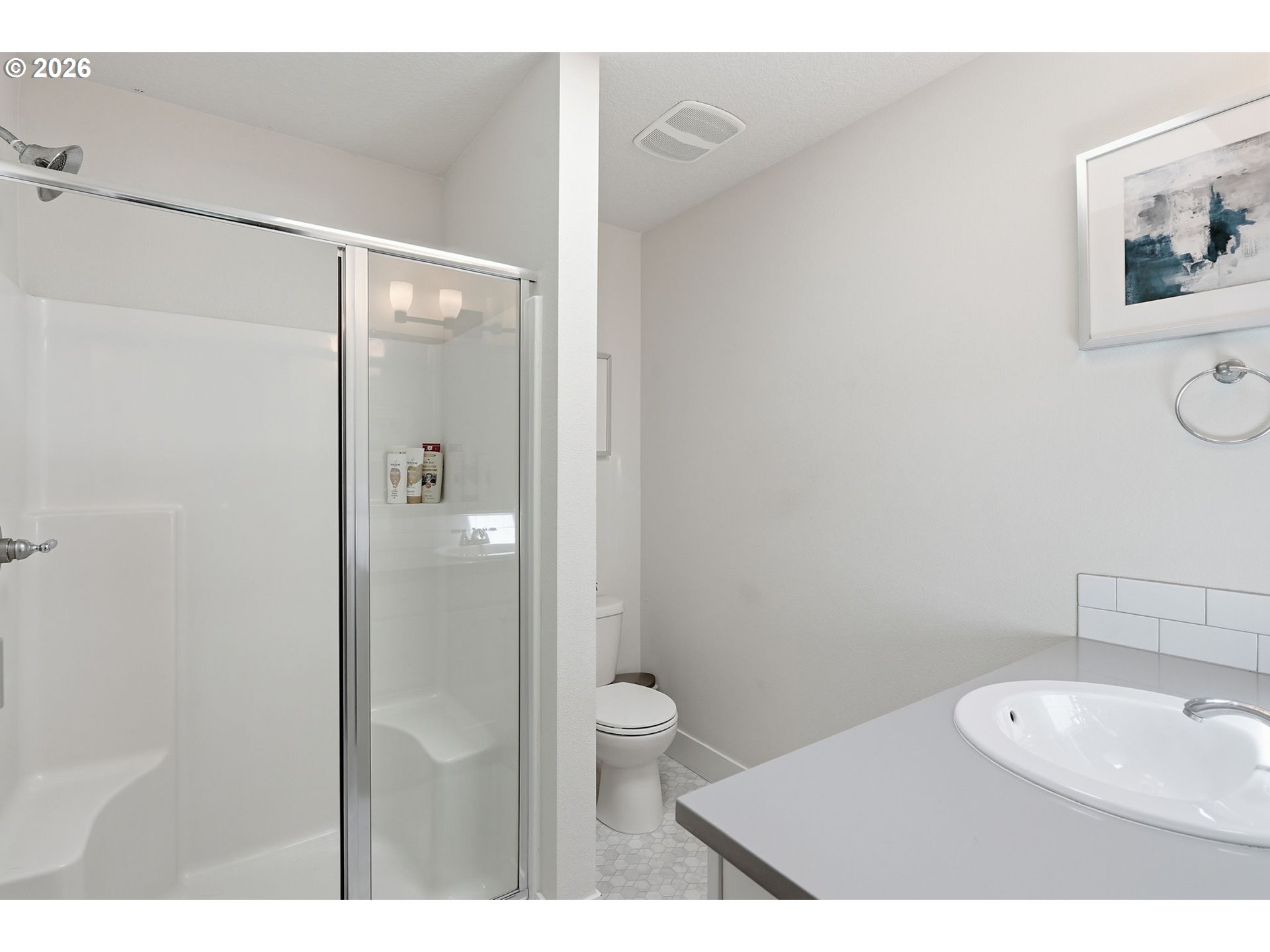 10045 Southeast Clinton Street Portland, OR 97266 - Photo 15 of 28