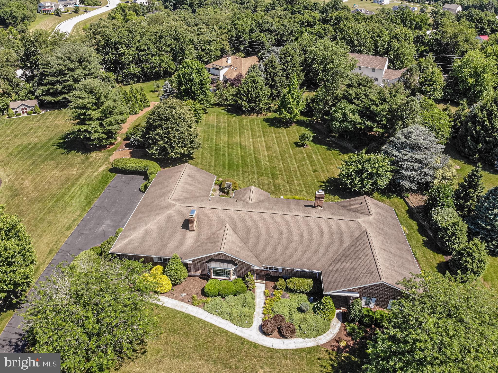 6470 Gallop Road Harrisburg, PA 17111 - Photo 2 of 80