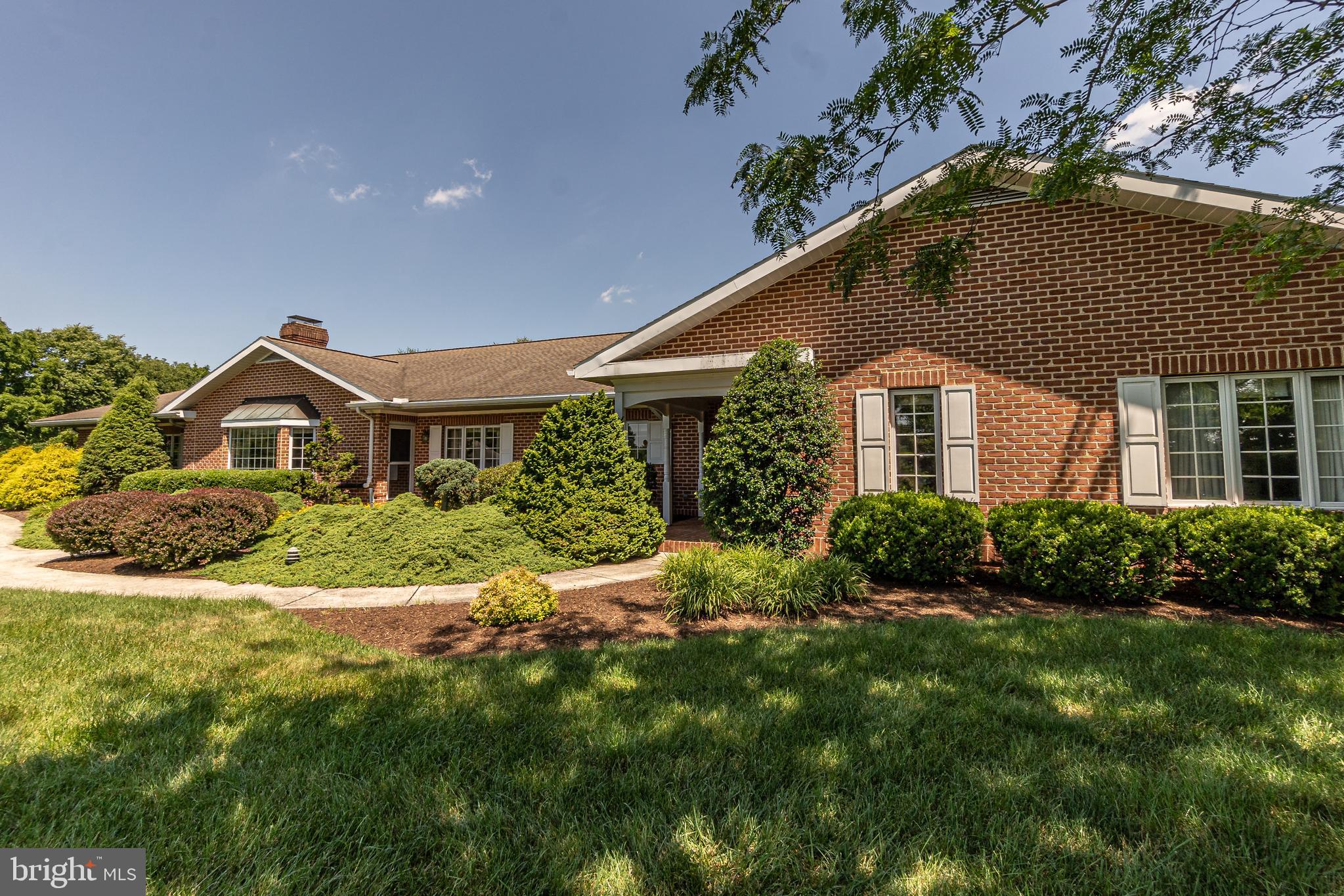 6470 Gallop Road Harrisburg, PA 17111 - Photo 6 of 80