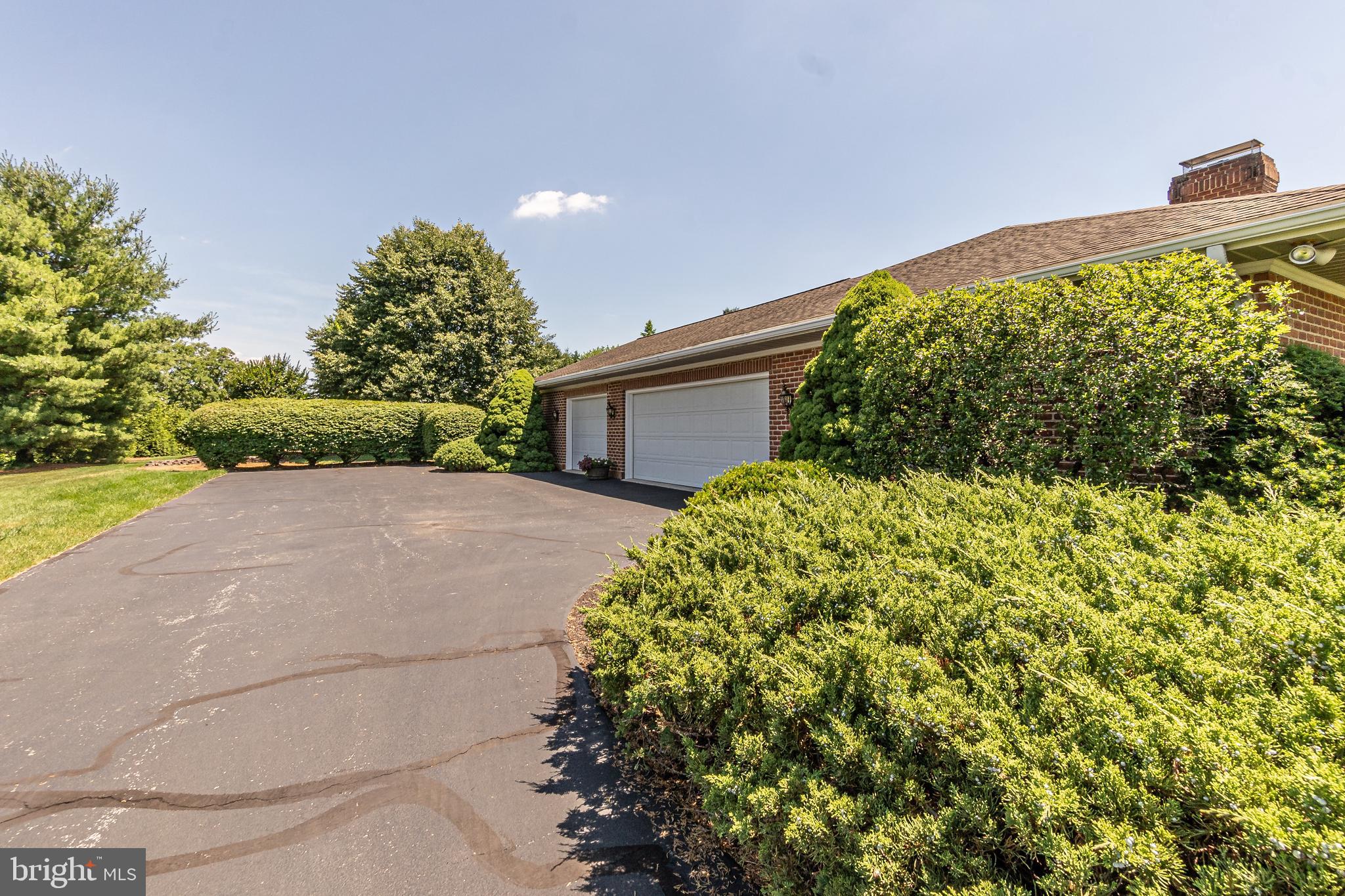 6470 Gallop Road Harrisburg, PA 17111 - Photo 10 of 80