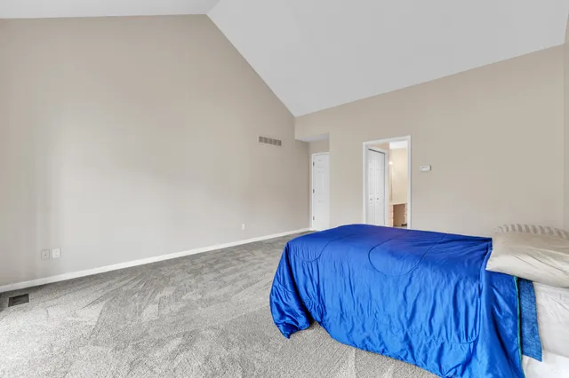 $549,900 | 6057 Beachwood Drive, West Bloomfield, MI 48324