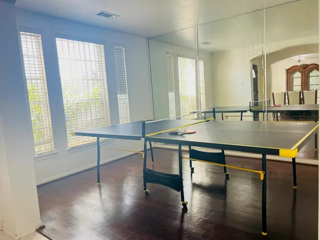 $2,800 | 14802 Mission Hills Drive, Houston, TX 77083